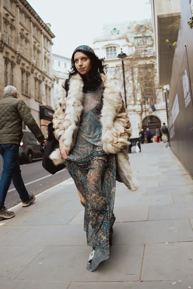 Τι φορούν τώρα στο Λονδίνο;-51