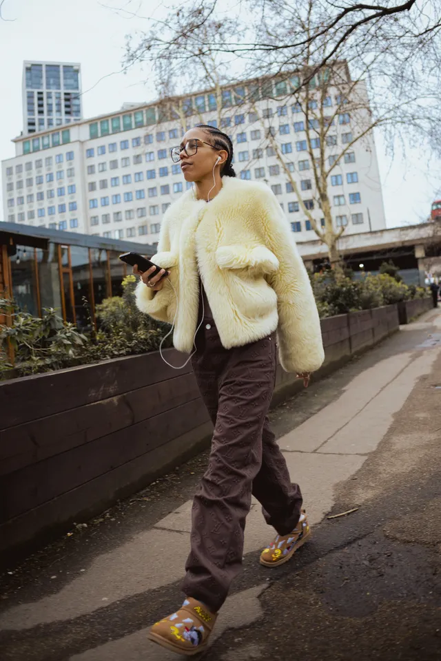 Τι φορούν τώρα στο Λονδίνο;-53