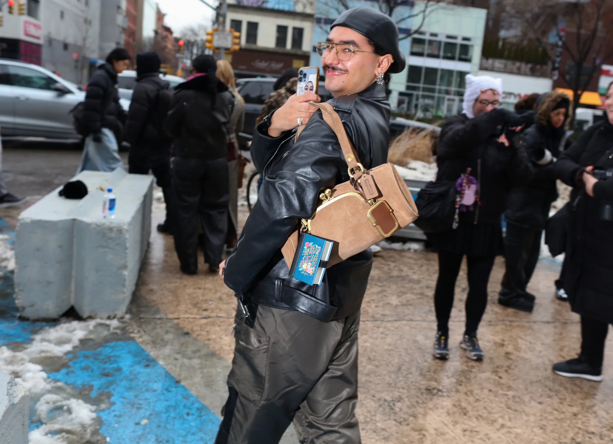 Τι φορούν τώρα στη Νέα Υόρκη;-20