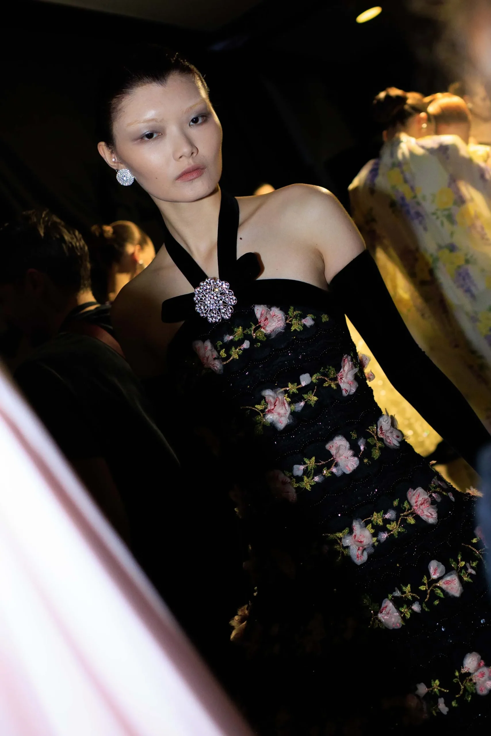 Οι καλύτερες backstage στιγμές από την Εβδομάδας Μόδας του Λονδίνου για το Φθινόπωρο 2026-19