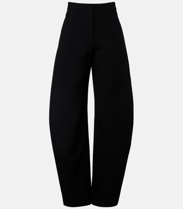 Barrel pants: Αυτή τη σεζόν θα αντικαταστήσουν τα baggy παντελόνια-1