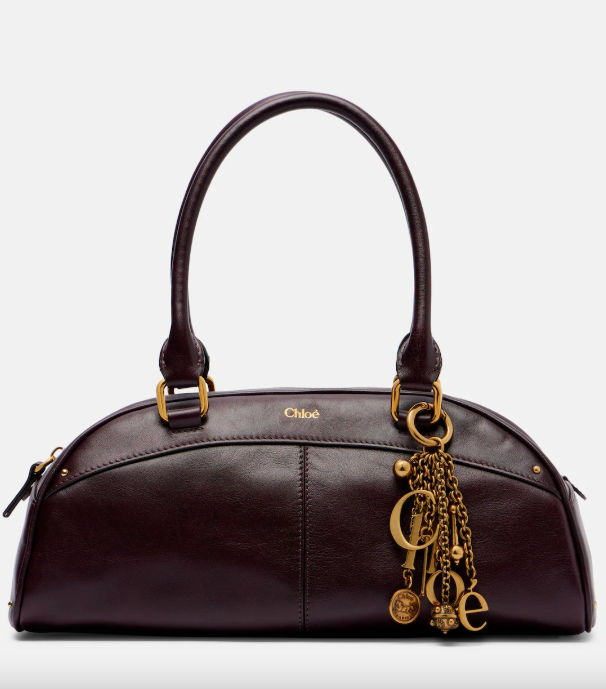 Μετά το burgundy, αυτό είναι το χρώμα που θα κυριαρχήσει στις τσάντες το 2026-4