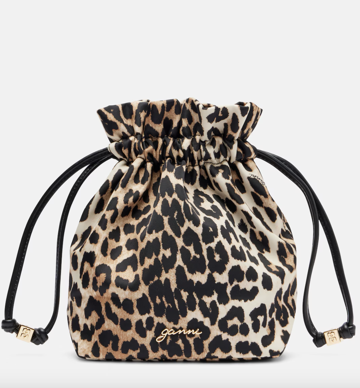 Αυτή είναι η τσάντα που κρατούν όλα τα «cool» girls στη Νέα Υόρκη-2