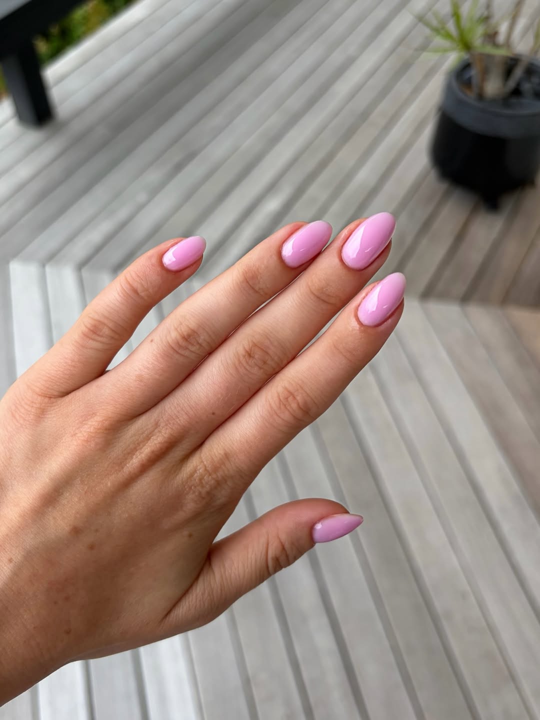 Babydoll νύχια: Το πιο θηλυκό μανικιούρ της σεζόν είναι εμπνευσμένο από lingerie-2