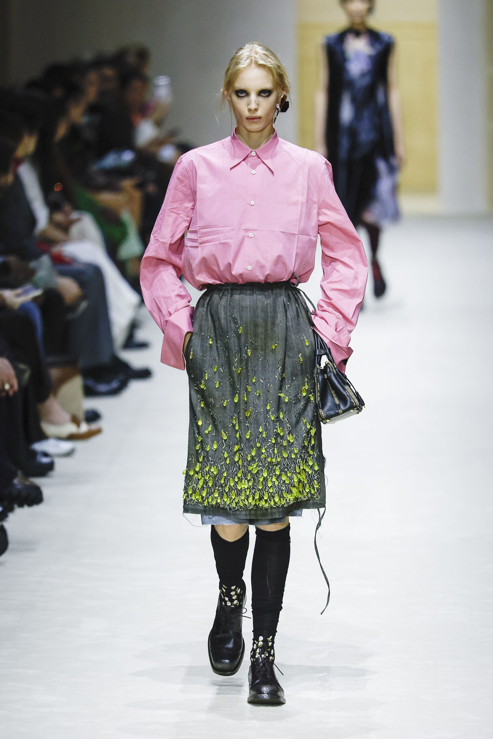 6 key takeaways από την επίδειξη μόδας της Prada για το Φθινόπωρο/Χειμώνας 2026-2027-3