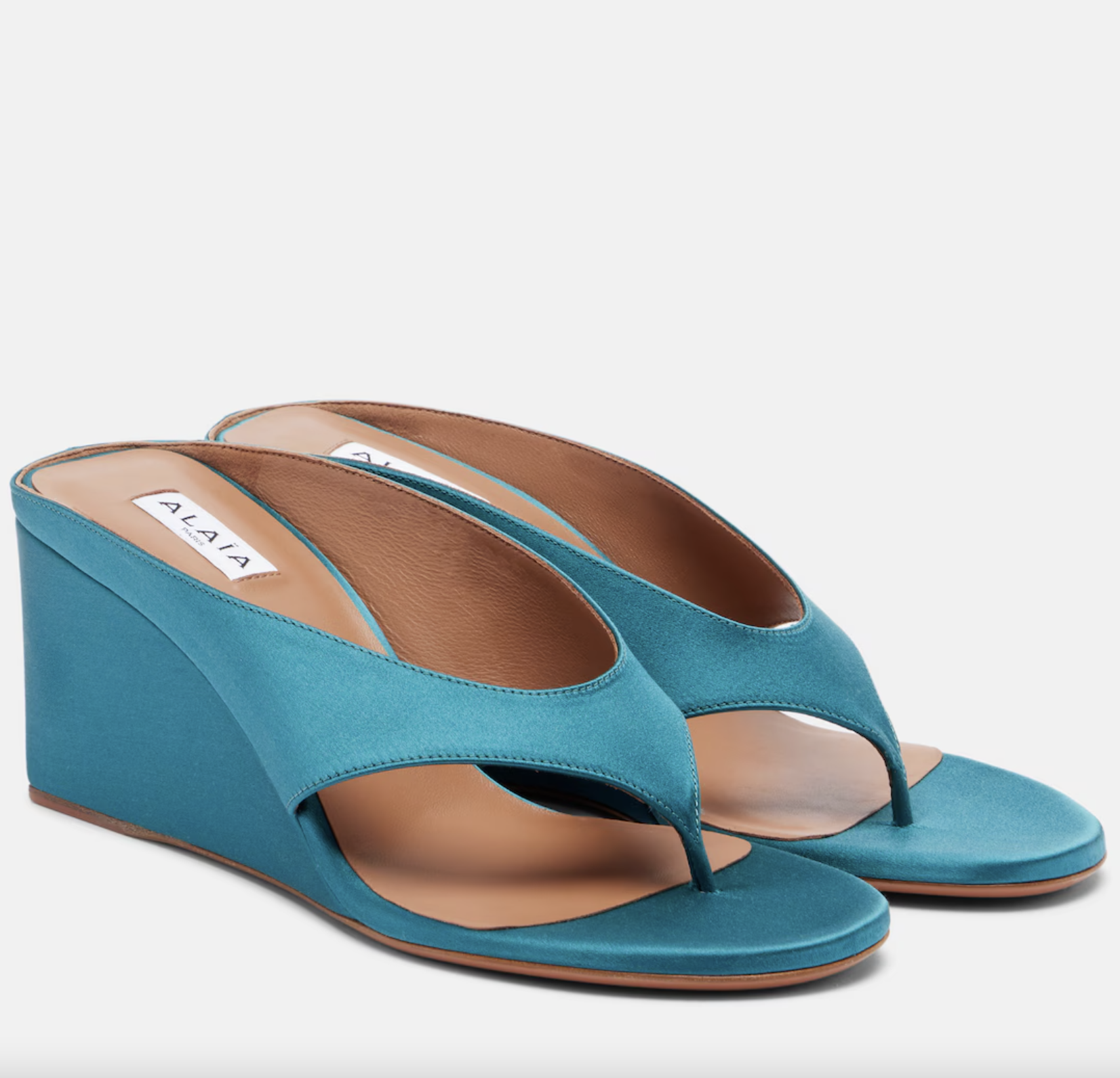 90s sandals: Τα σχέδια που επιστρέφουν για το καλοκαίρι 2026-1