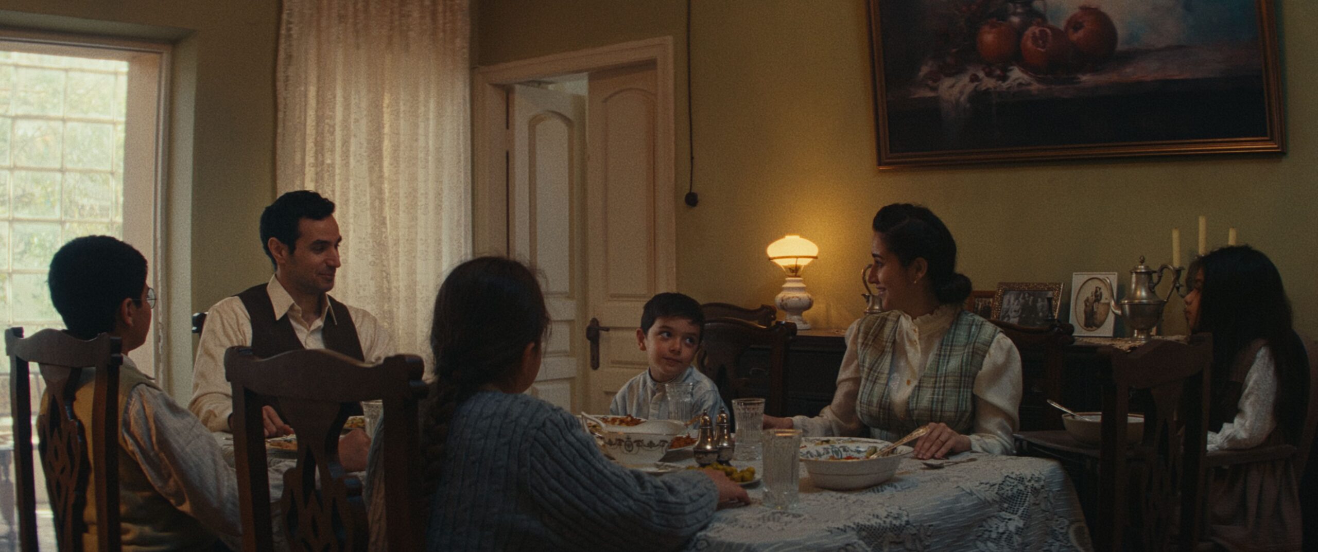 Cherien Dabis: «Είναι μια πράξη αντίστασης να παραμένεις ζωντανός και γεμάτος χιούμορ»-4