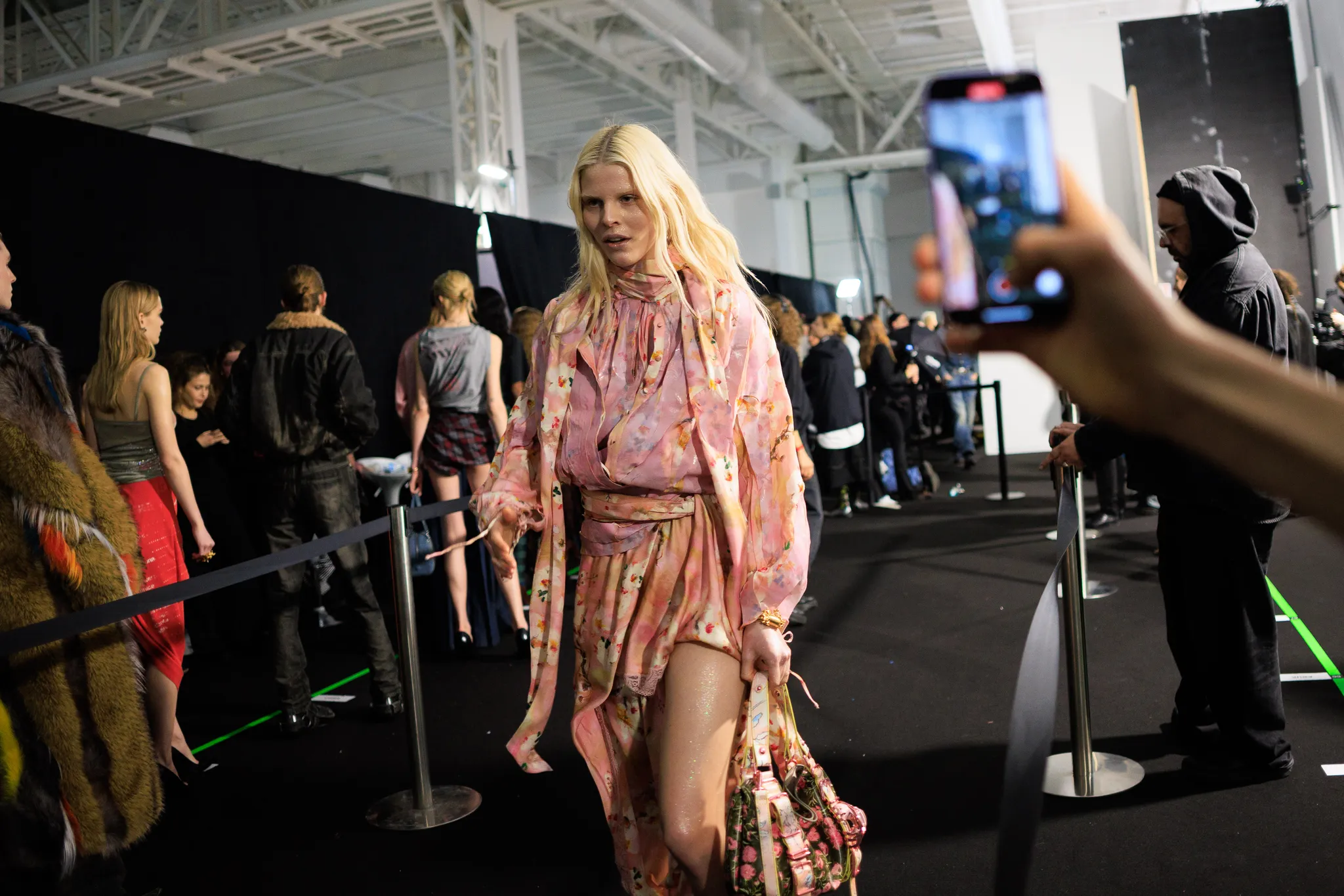 Εβδομάδα Μόδας Μιλάνου: Οι καλύτερες backstage στιγμές-98