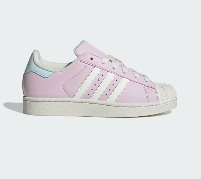 Τα πιο hot παπούτσια της άνοιξης 2026 είναι φλατ και ultra stylish-3