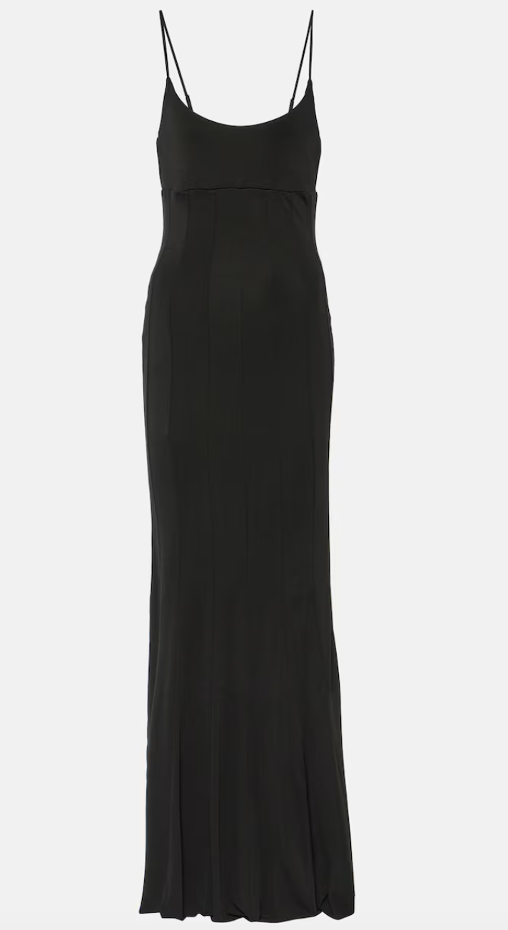 Maxi φόρεμα: 5 τάσεις από τα catwalks για το καλοκαίρι 2026-8