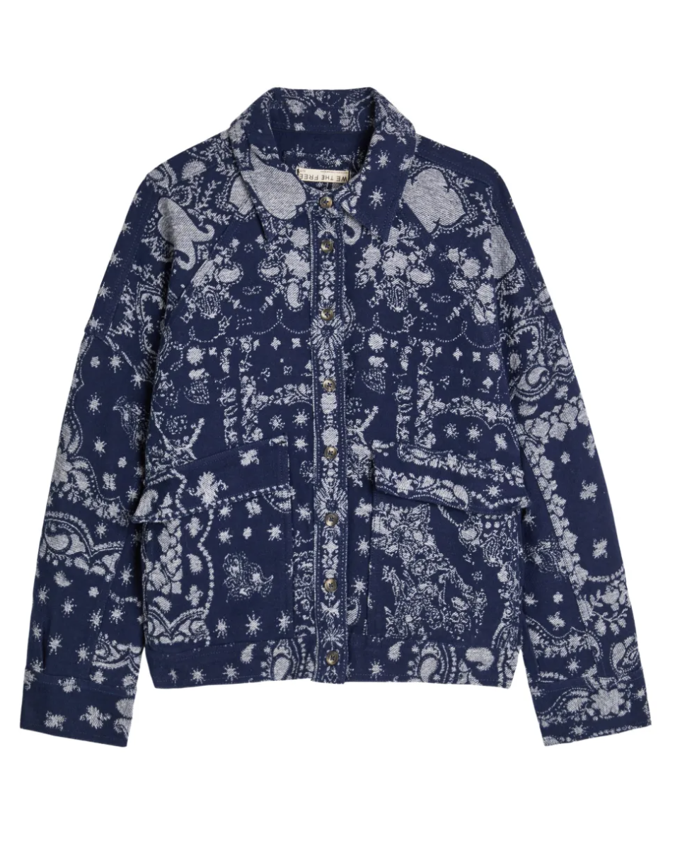 Bandana print: Το φορούν όλα τα it girls τώρα-1