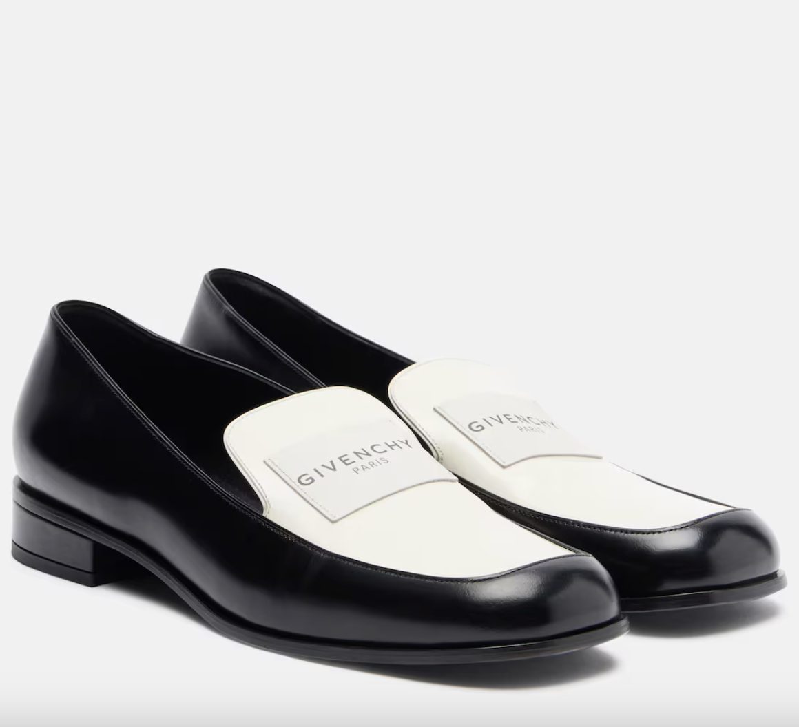 Τα ασπρόμαυρα loafers είναι η τάση που επανέρχεται από τα 50s-1