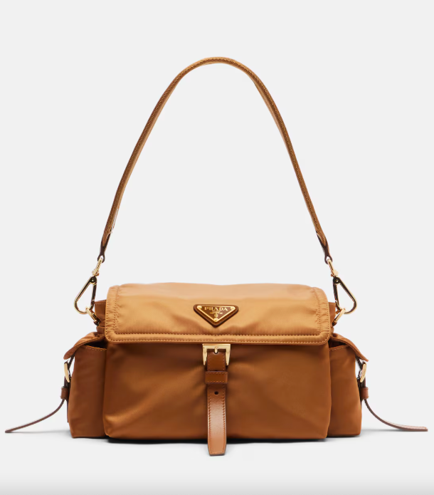 Easter essentials: Τα 7 κομμάτια που θα μπουν στη βαλίτσα των διακοπών-3