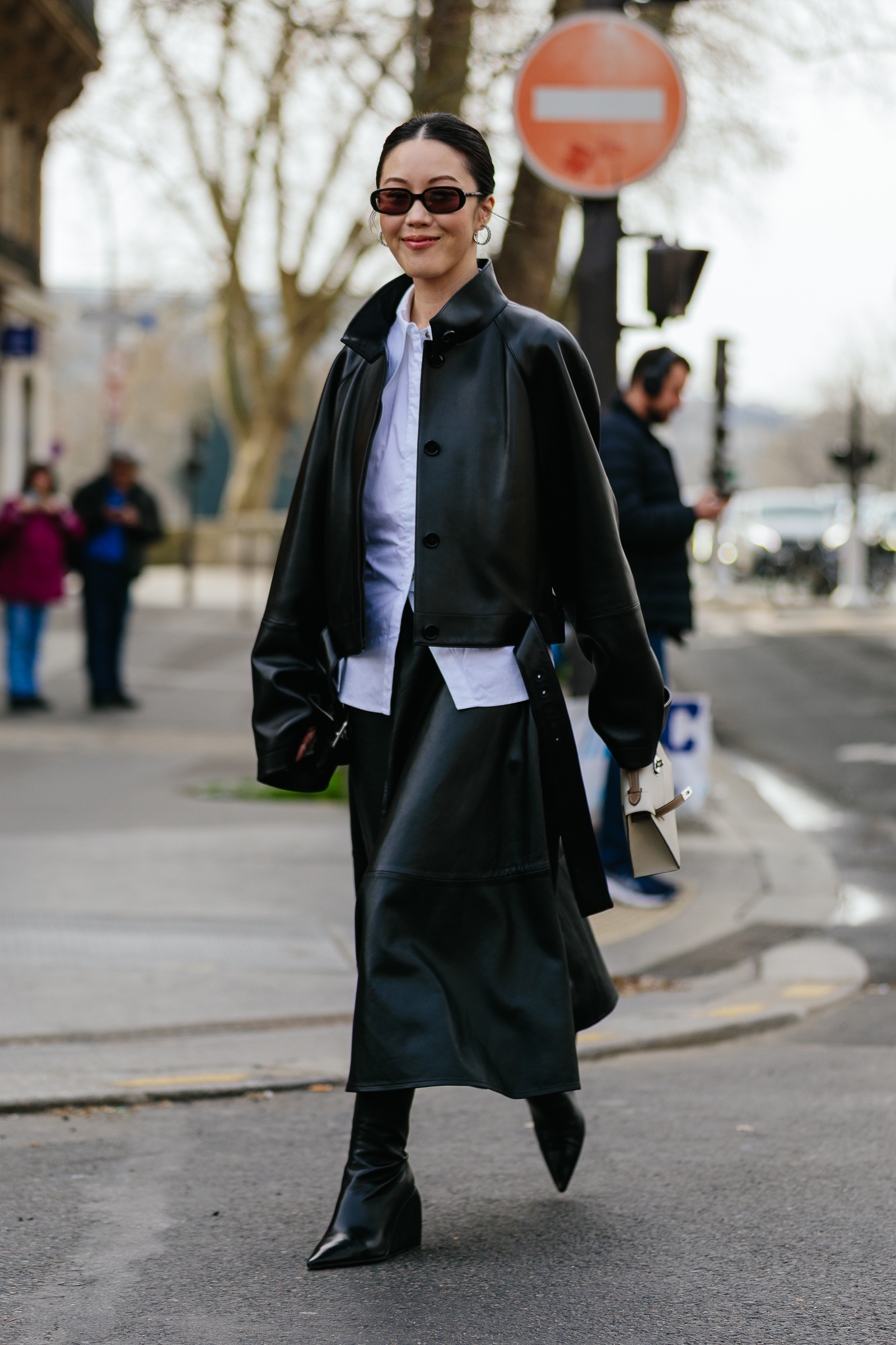 Οι 6 τάσεις στα mid-season πανωφόρια από το street style του Παρισιού-2