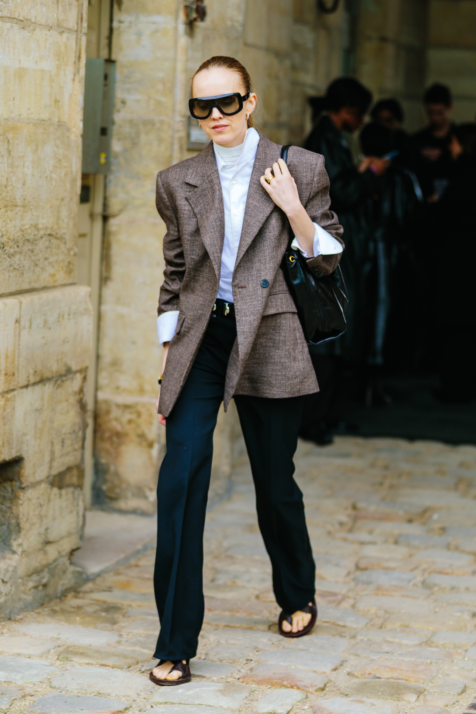 Εβδομάδα Μόδας Παρισιού: Οι καλύτερες street style στιγμές όπως τις κατέγραψε ο φακός της Vogue Greece-81