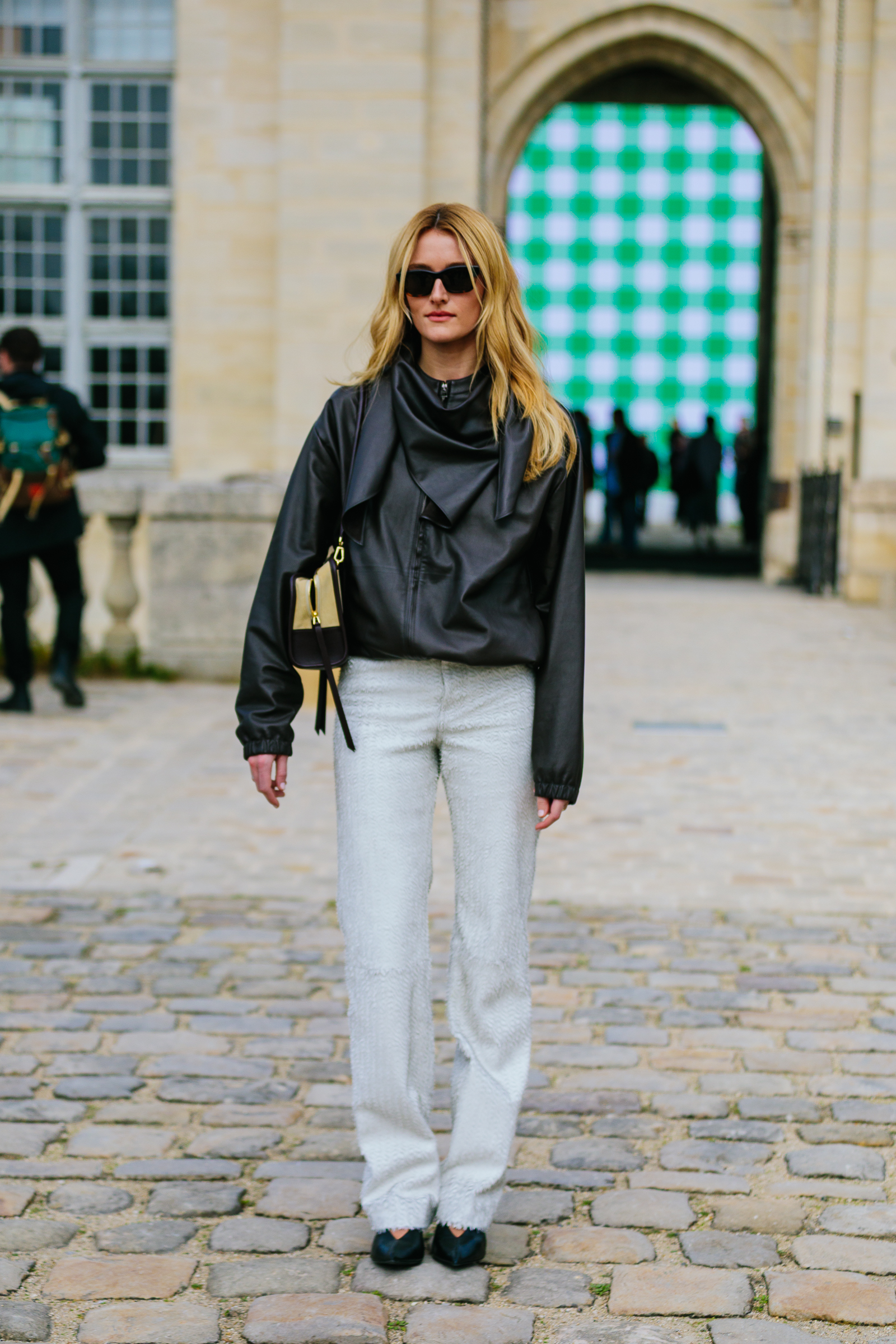 Εβδομάδα Μόδας Παρισιού: Οι καλύτερες street style στιγμές όπως τις κατέγραψε ο φακός της Vogue Greece-80