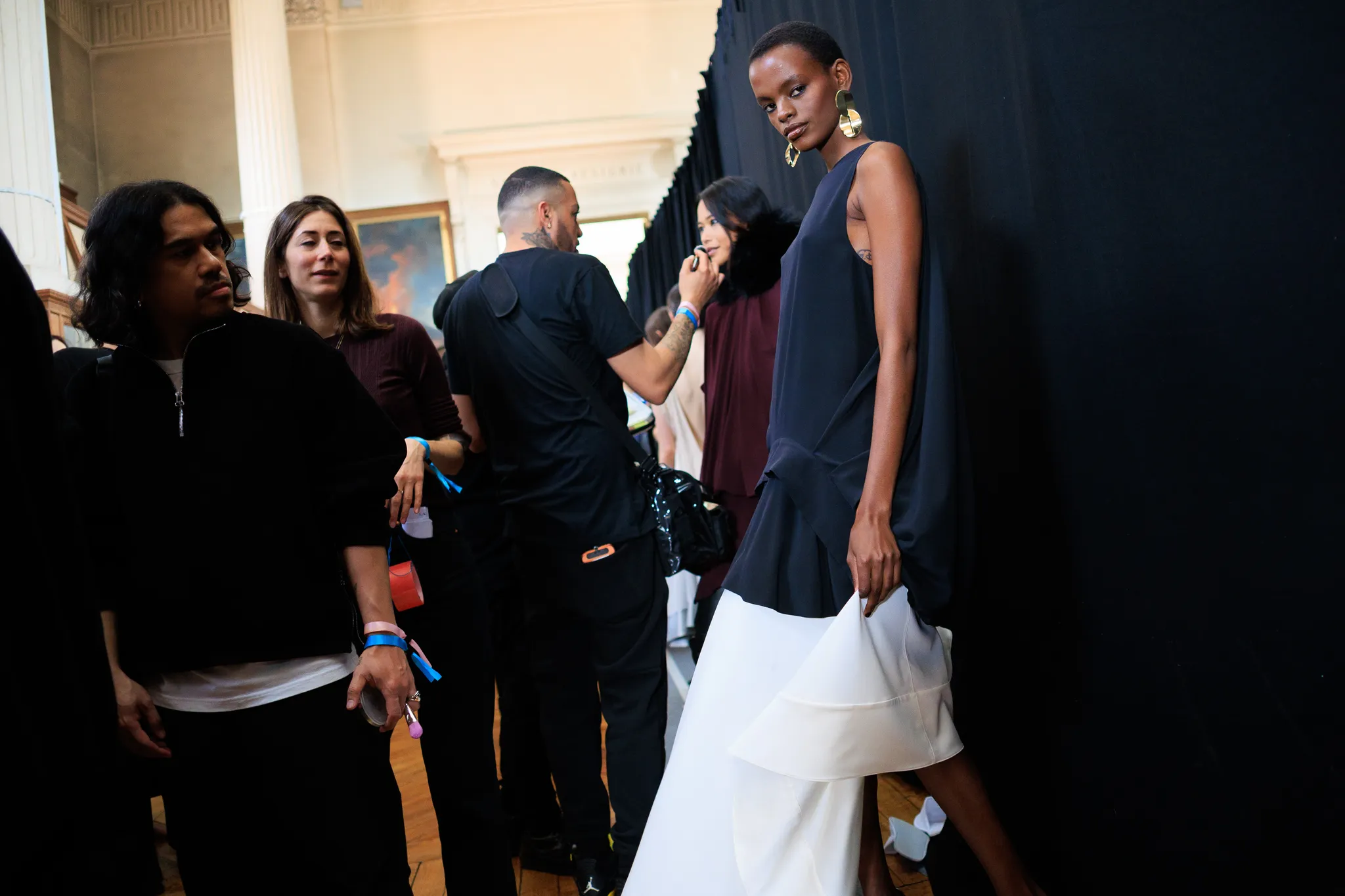 Εβδομάδας Μόδας Παρισιού: Οι καλύτερες backstage στιγμές-43