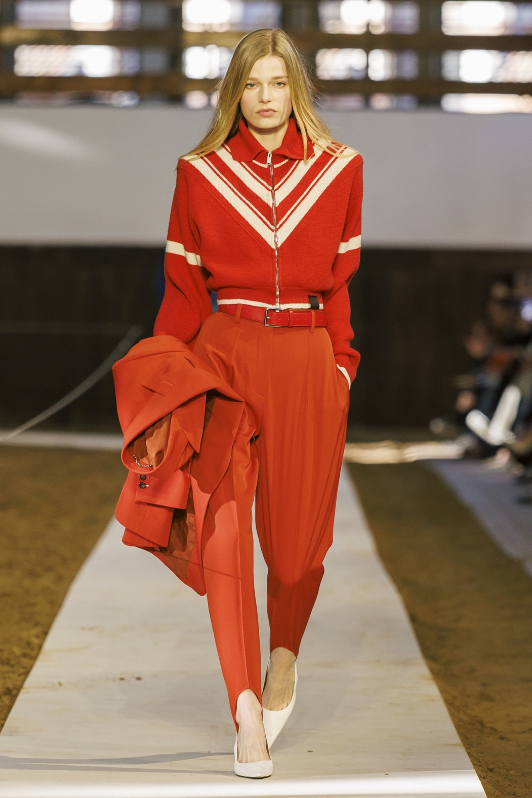 Η Stella McCartney σχεδίασε το πιο iconic tank top της σεζόν-3