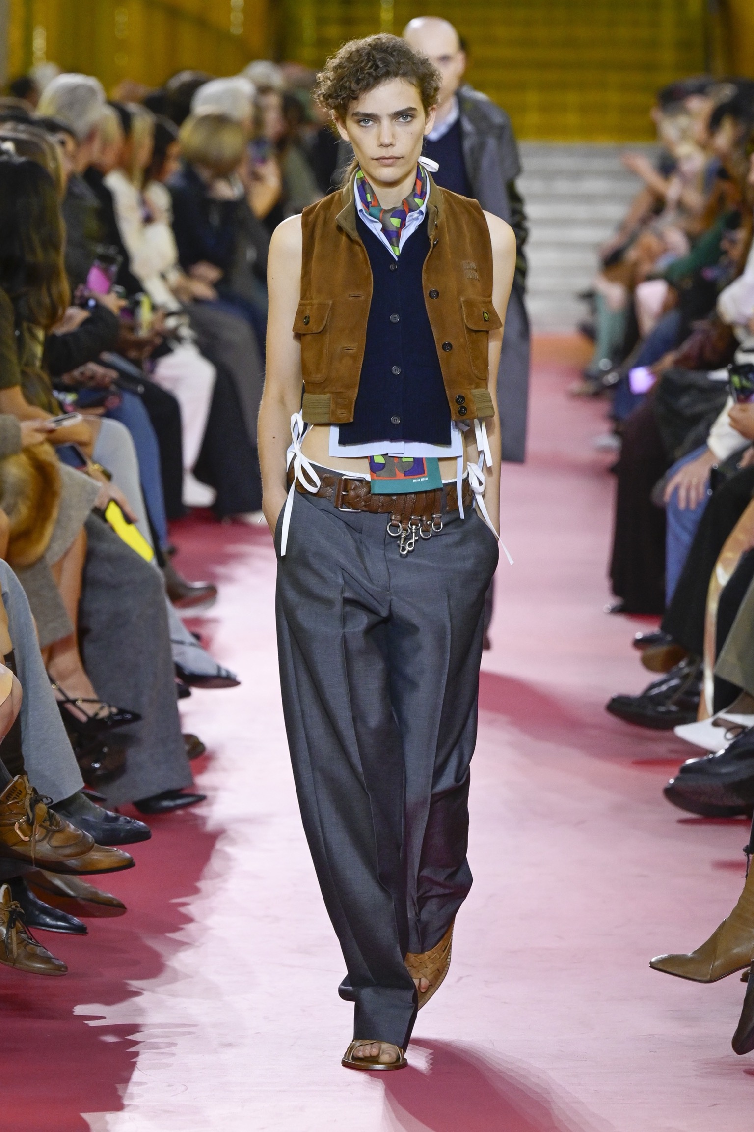 Από το catwalk στη γκαρνταρόμπα: Αυτά είναι όλα όσα θέλουμε να αποκτήσουμε-15