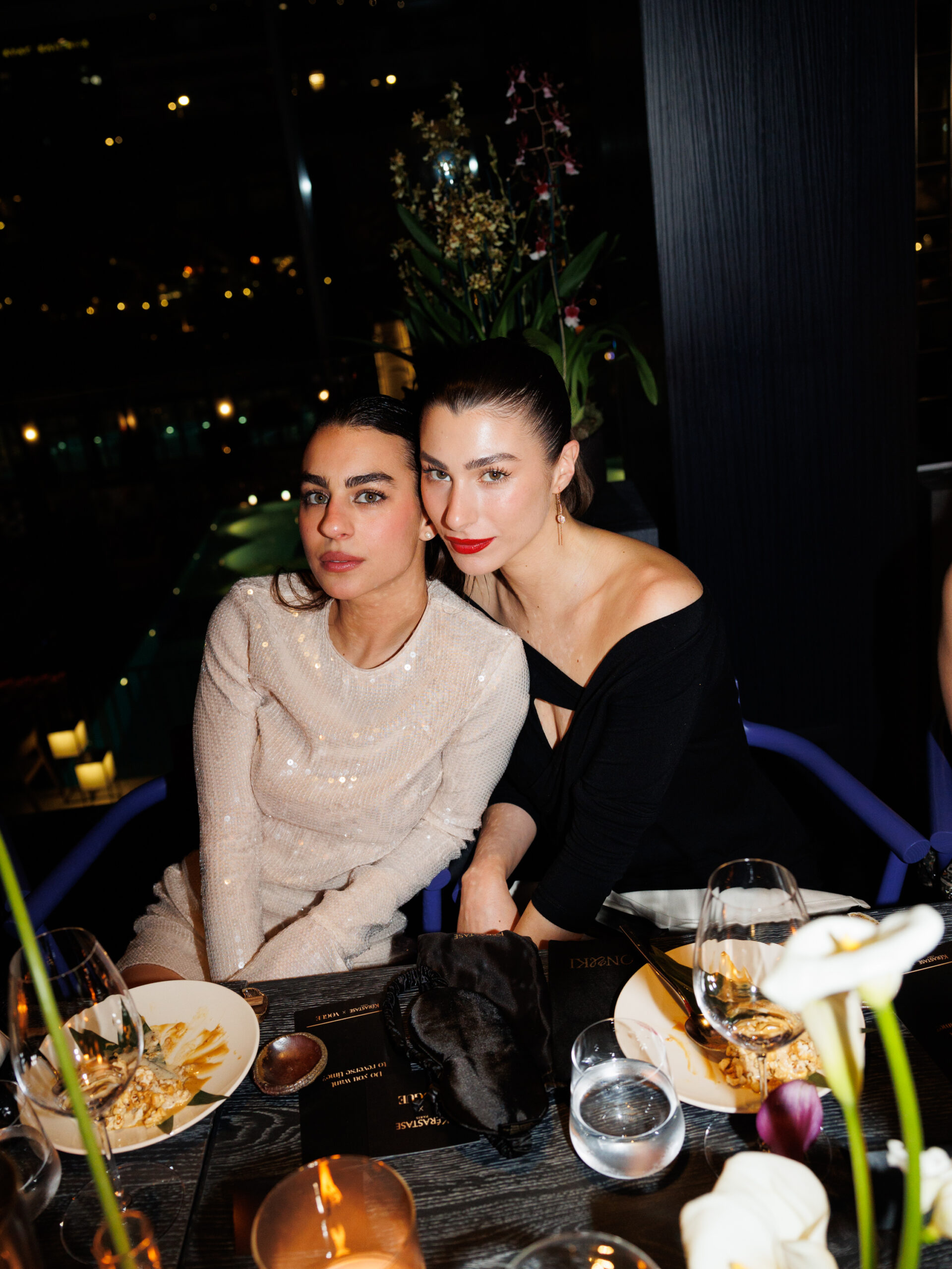 Vogue Greece x Kérastase: Τα exclusive highlights από το time-reversal dinner-43
