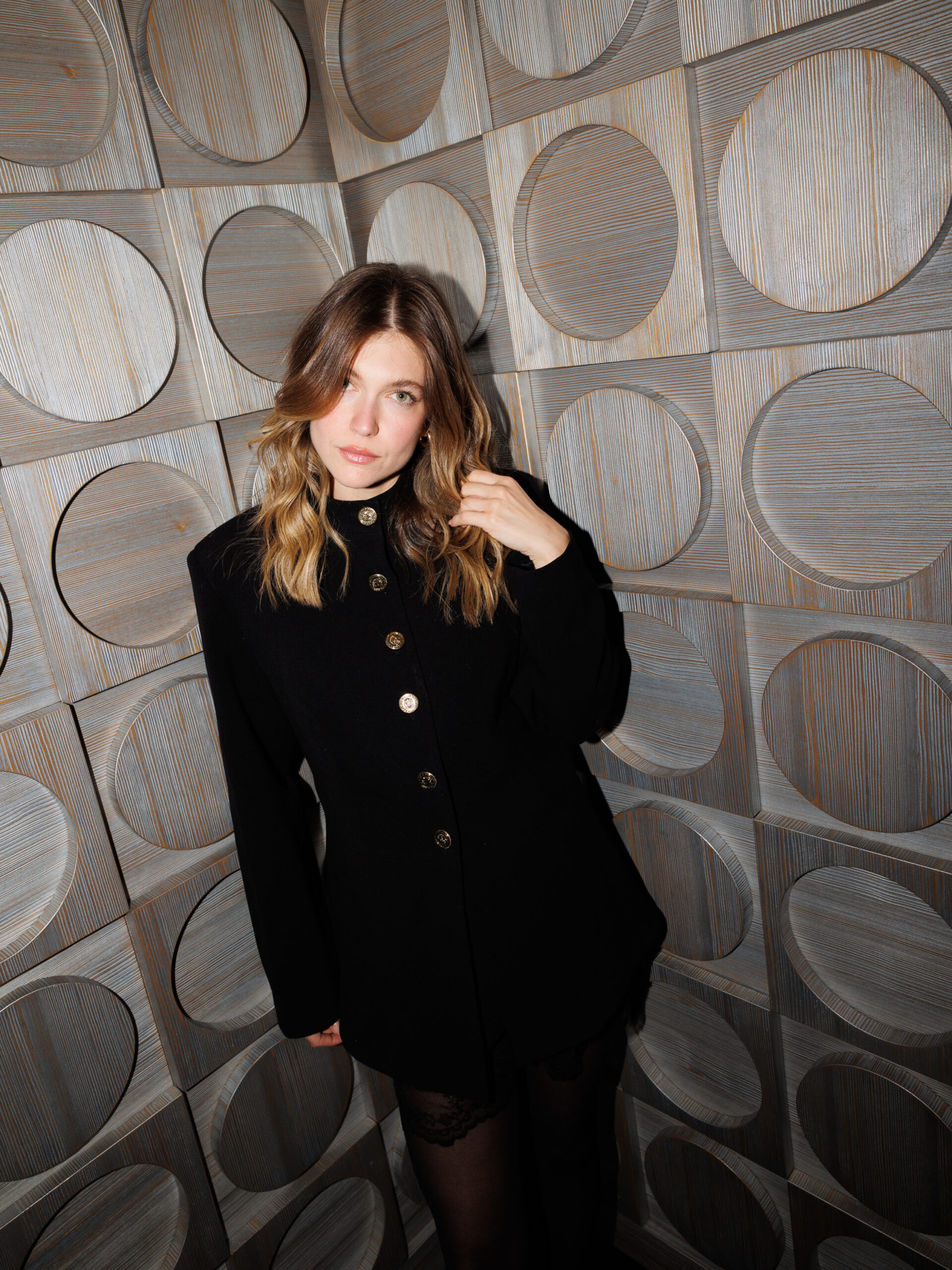 Vogue Greece x Kérastase: Οι πιο εντυπωσιακές εμφανίσεις από το black & gold dinner-1