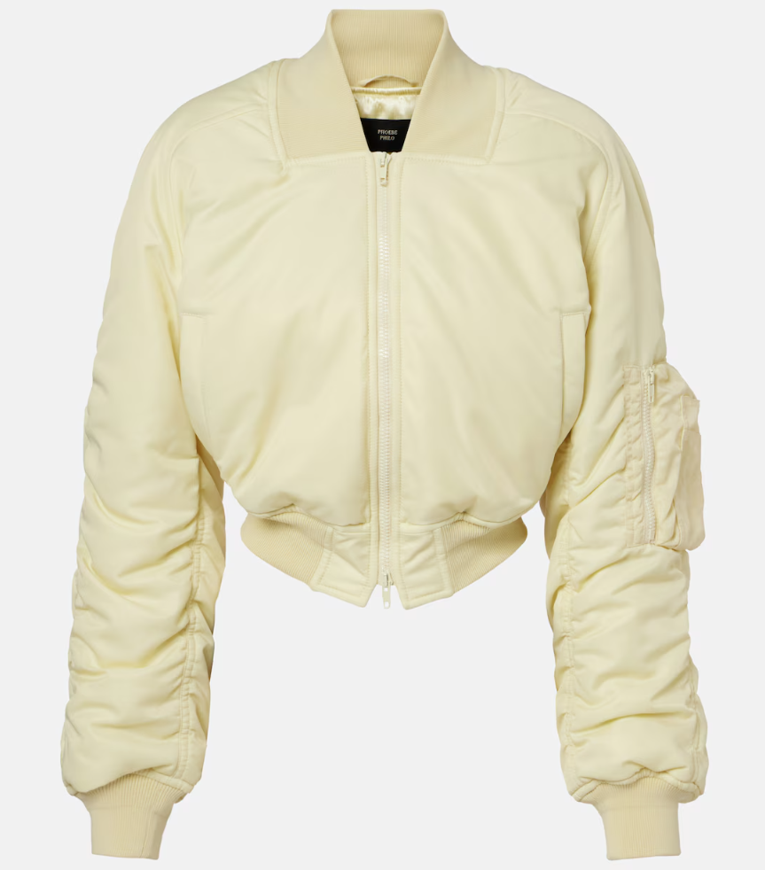 Oversized τζάκετ και slip φούστα: Έχουμε ήδη εμμονή με αυτό τον ανοιξιάτικο συνδυασμό-3