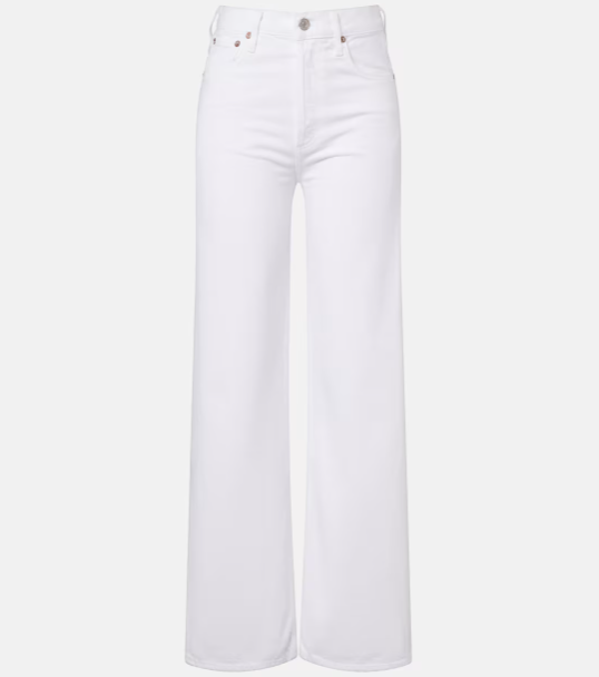 Λευκό τζιν: Οι ωραιότεροι συνδυασμοί για ανοιξιάτικα city looks-1