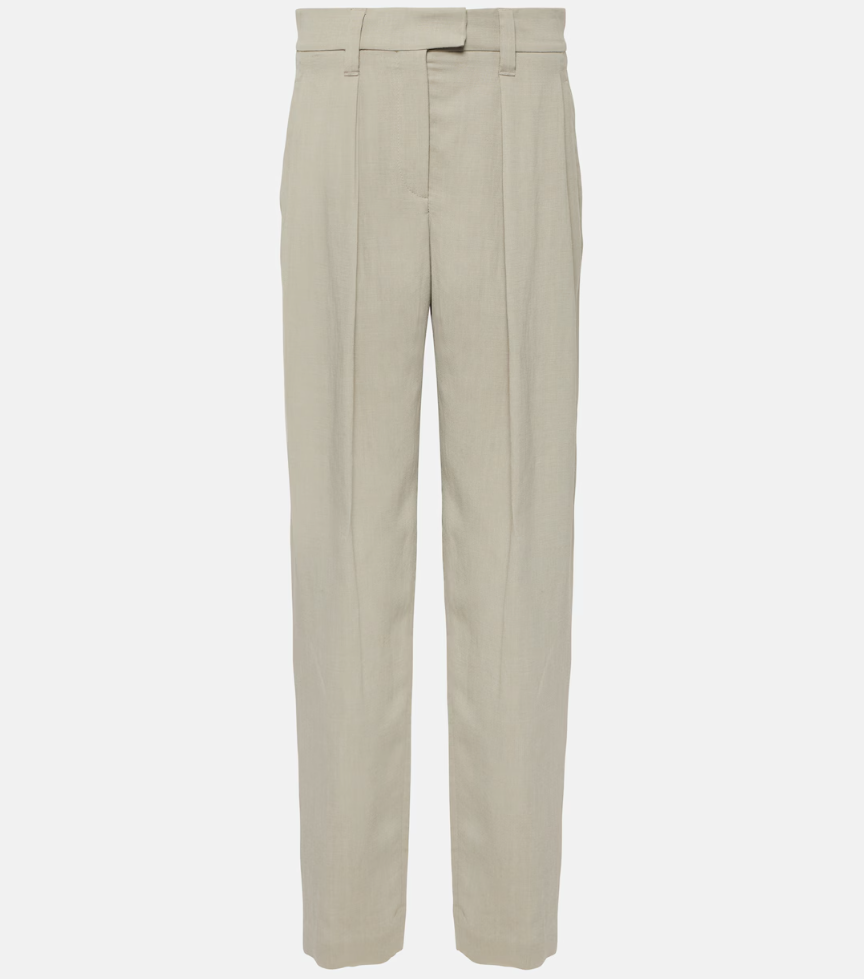 Sage green: Το απροσδόκητο χρώμα της άνοιξης είναι το νέο neutral-5