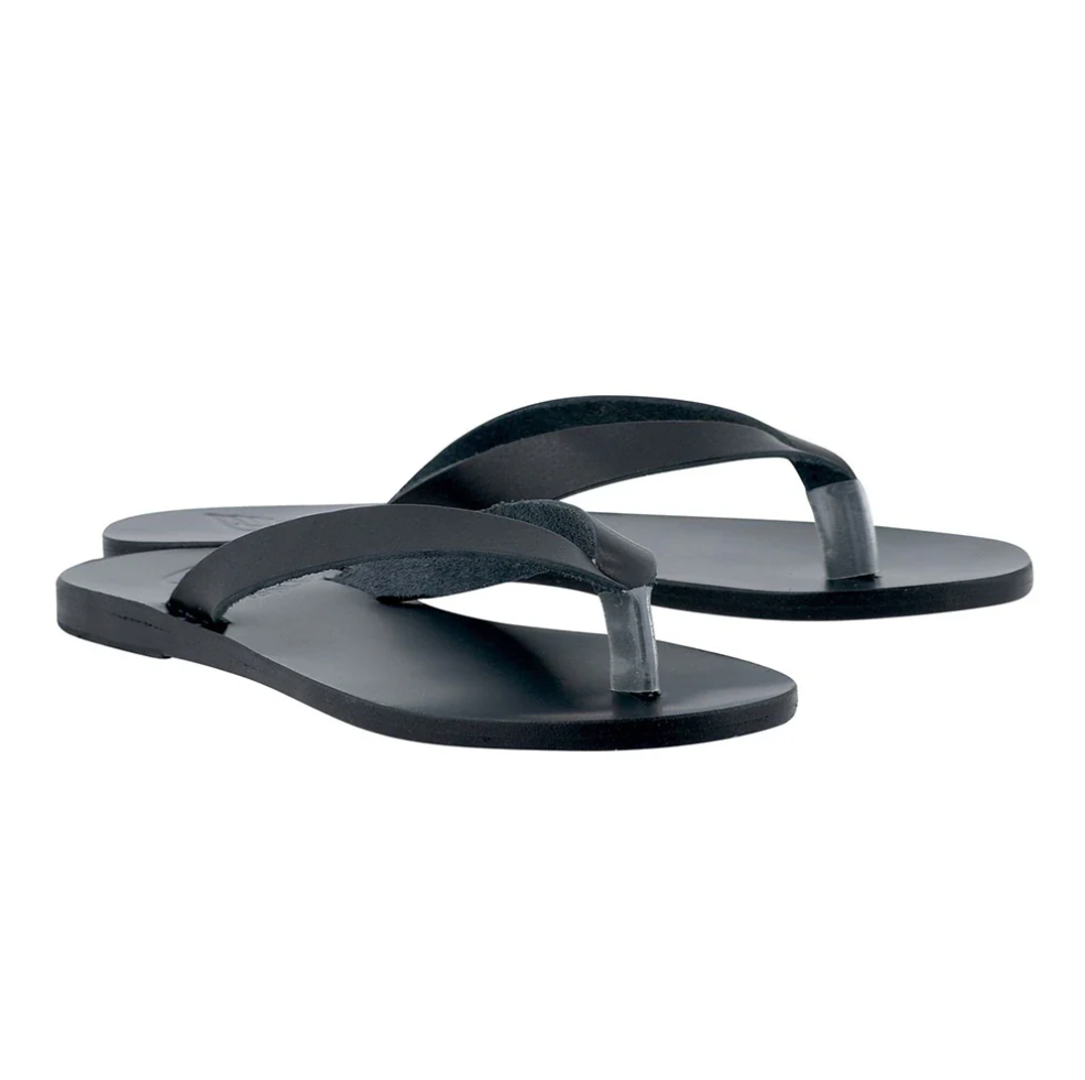 5 μίνιμαλ παπούτσια που θα φοράμε τώρα και για πάντα-2