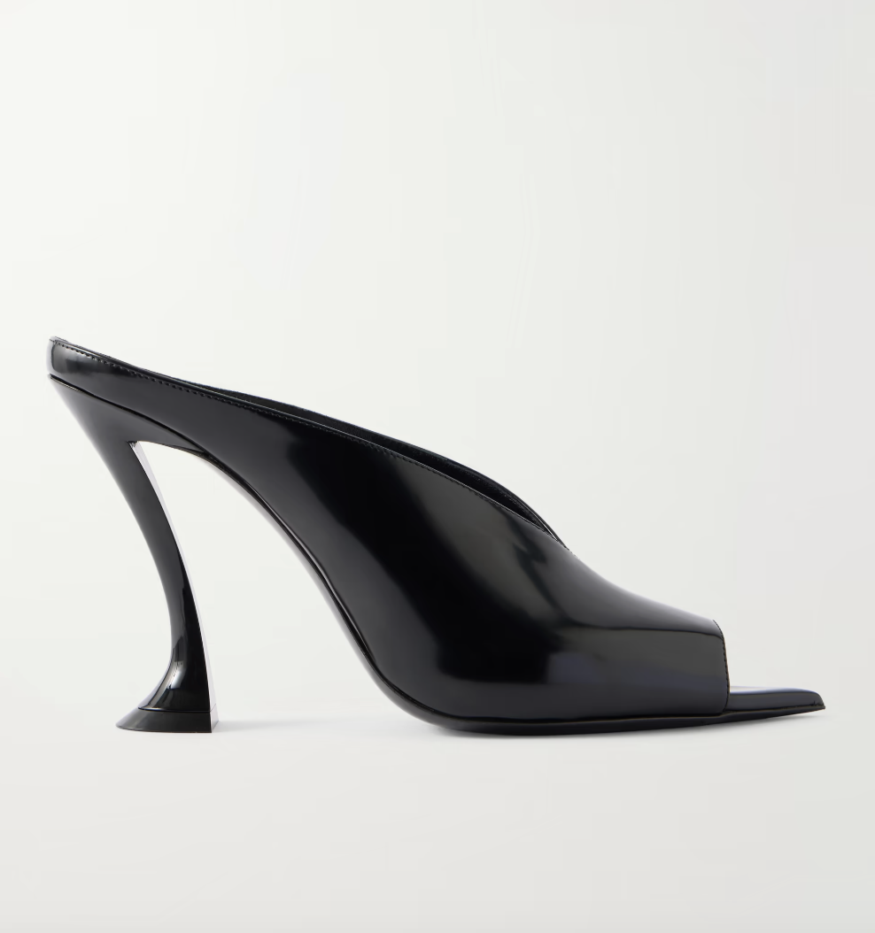 Flared heels: Το νέο shape στα παπούτσια που ήδη είναι τάση-6