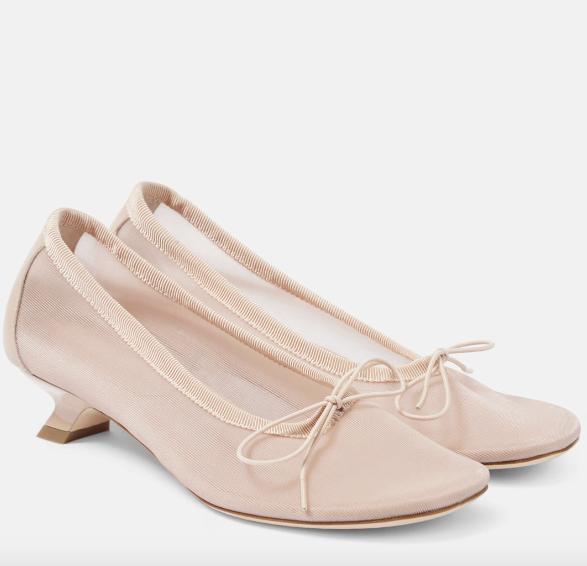 Butter yellow: Πώς θα συνδυάσετε το χρώμα της άνοιξης 2026;-6