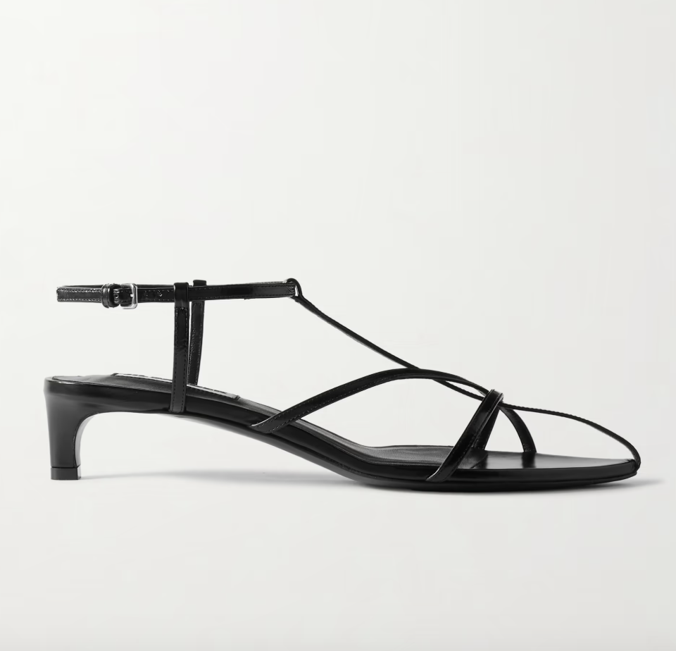 T-shirt με παντελόνια: 5 outfits για την άνοιξη-4