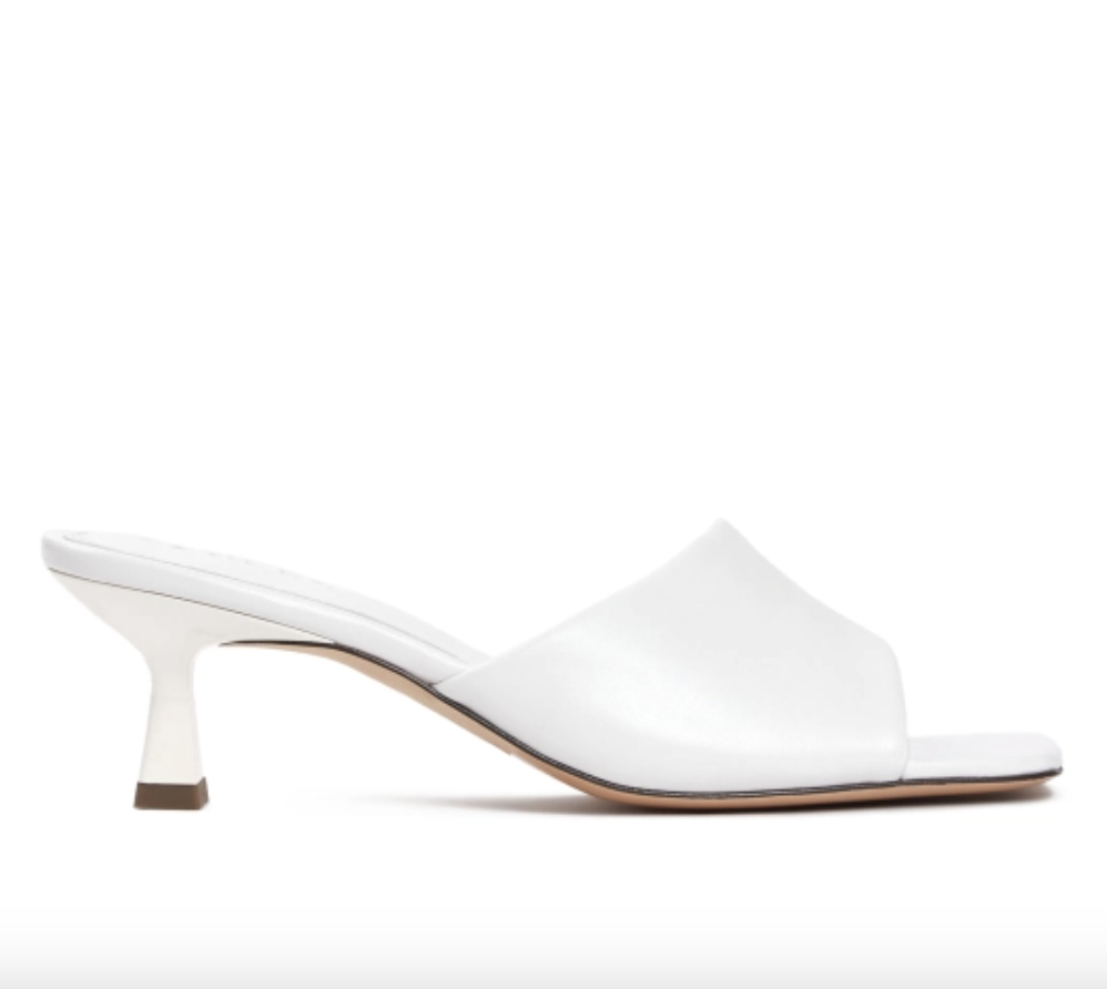 T-shirt με παντελόνια: 5 outfits για την άνοιξη-18