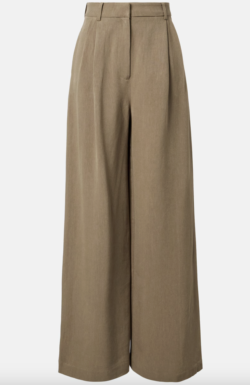 T-shirt με παντελόνια: 5 outfits για την άνοιξη-14