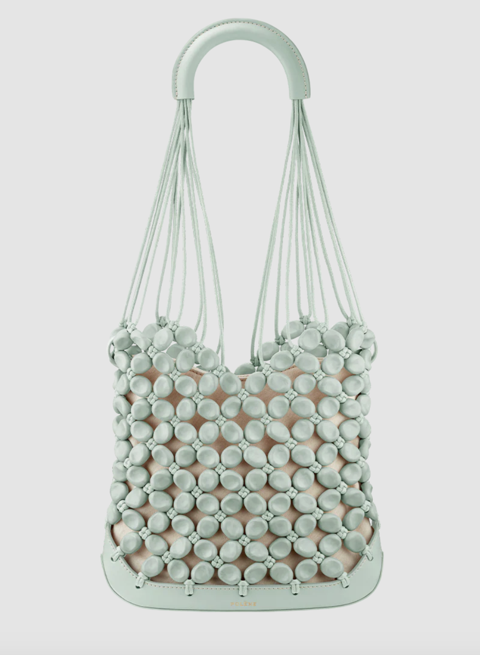 T-shirt με παντελόνια: 5 outfits για την άνοιξη-19