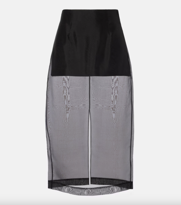 Διάφανη φούστα: Θα τη φορέσουμε όπως στα 90s-3