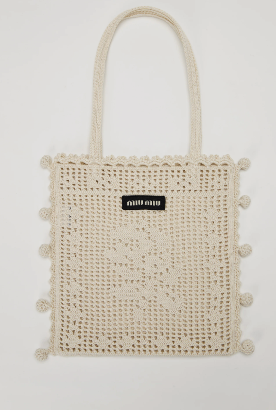 Total white: 4 ανοιξιάτικοι συνδυασμοί για κάθε στιγμή-13