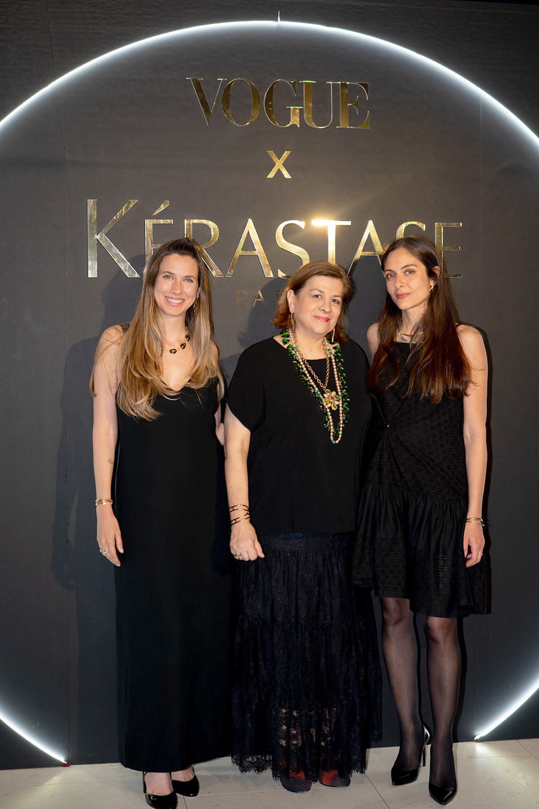 Vogue Greece x Kérastase: Οι πιο εντυπωσιακές εμφανίσεις από το black & gold dinner-8