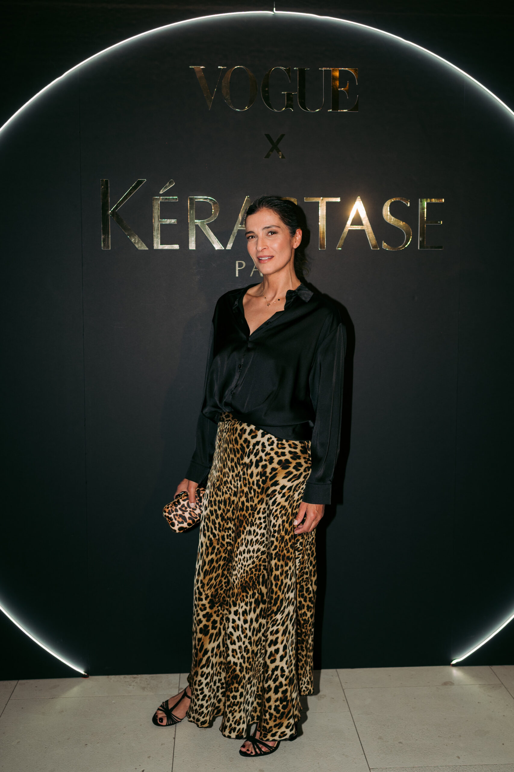 Vogue Greece x Kérastase: Οι πιο εντυπωσιακές εμφανίσεις από το black & gold dinner-14