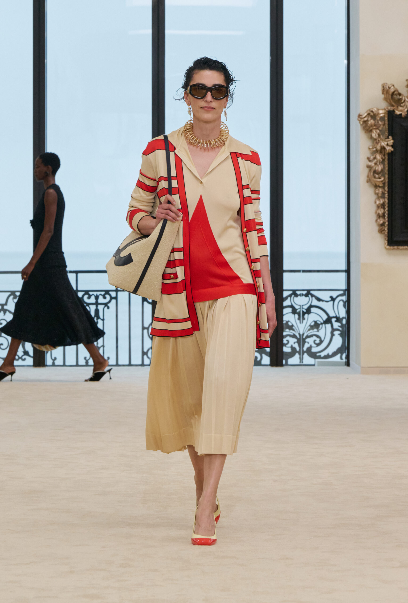 Η Chanel Cruise 2026/27 collection ταξίδεψε στη Biarritz-8