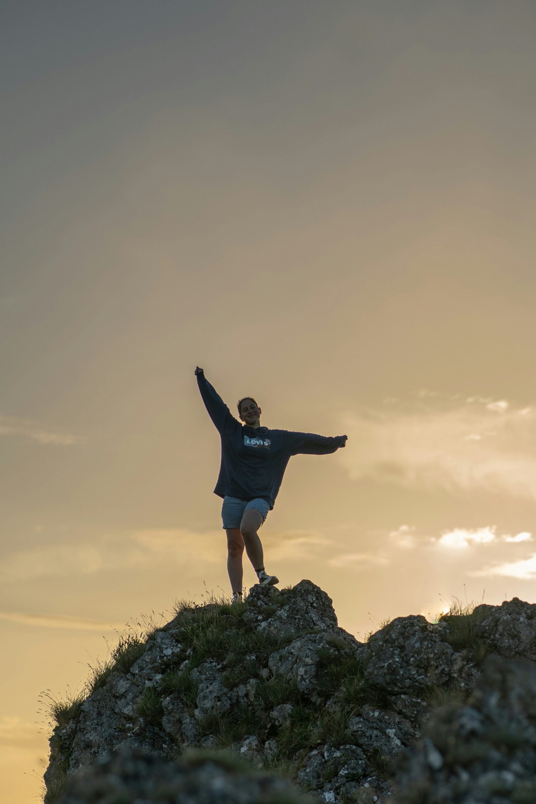 «Slow Dopamine»: Αυτή η μέθοδος, εγκεκριμένη από το Χάρβαρντ, μας μαθαίνει να είμαστε πιο ευτυχισμένοι-1