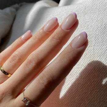 το-νέο-λιλά-μανικιούρ-είναι-τόσο-ουδέτ-398789