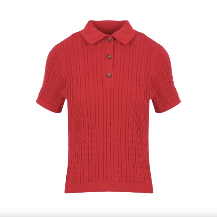 Η Sarah Pidgeon επιβεβαιώνει πως τα polo top του καλοκαιριού θα είναι κόκκινα-1