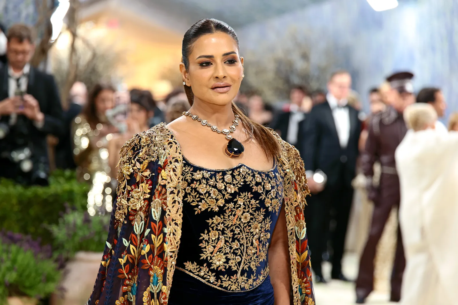 Τα πιο εντυπωσιακά κοσμήματα στο Met Gala 2026, από έναν τανζανίτη 550 καρατίων μέχρι το στέμμα της Beyoncé!-5