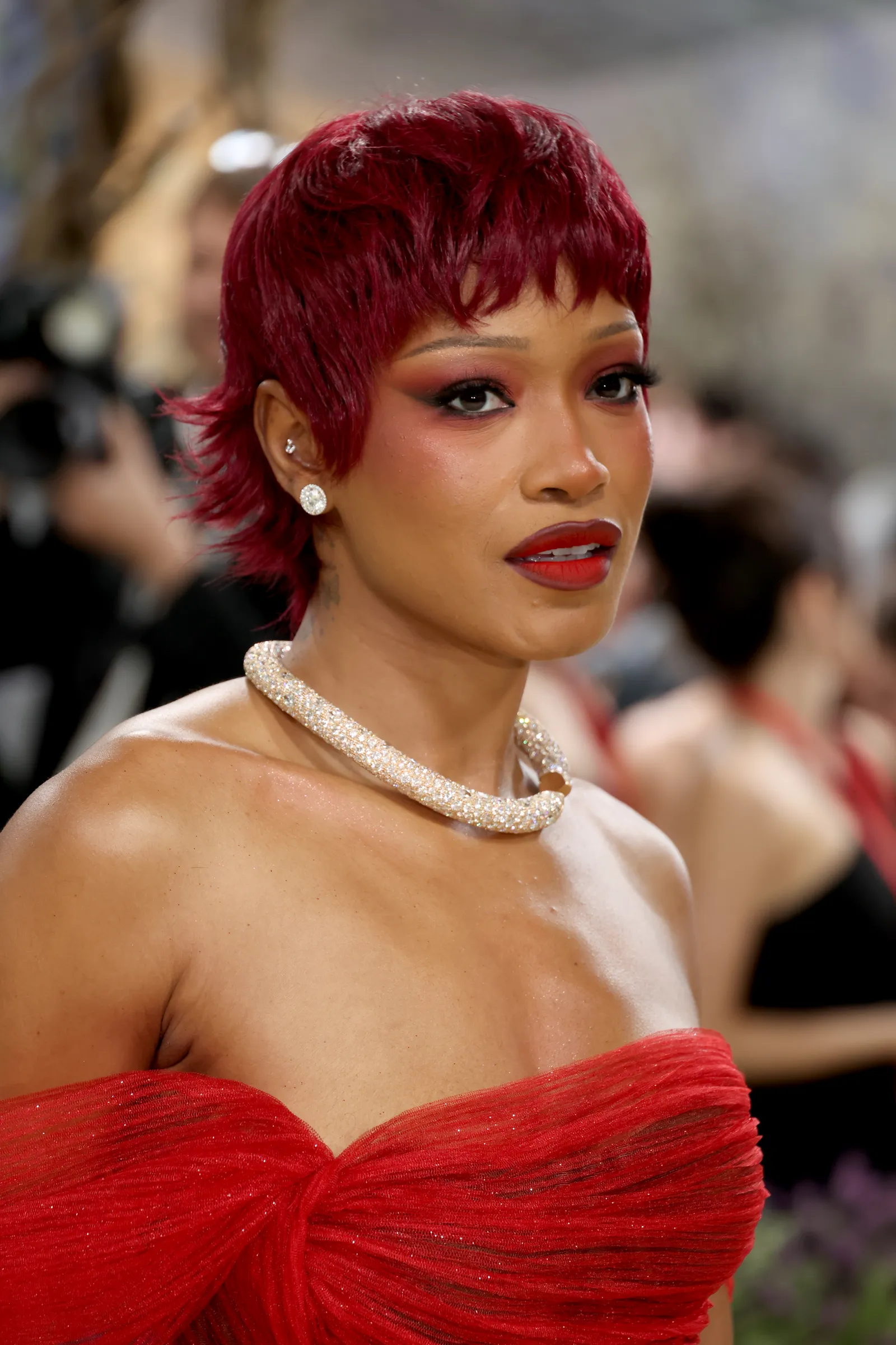 Τα πιο εντυπωσιακά κοσμήματα στο Met Gala 2026, από έναν τανζανίτη 550 καρατίων μέχρι το στέμμα της Beyoncé!-12