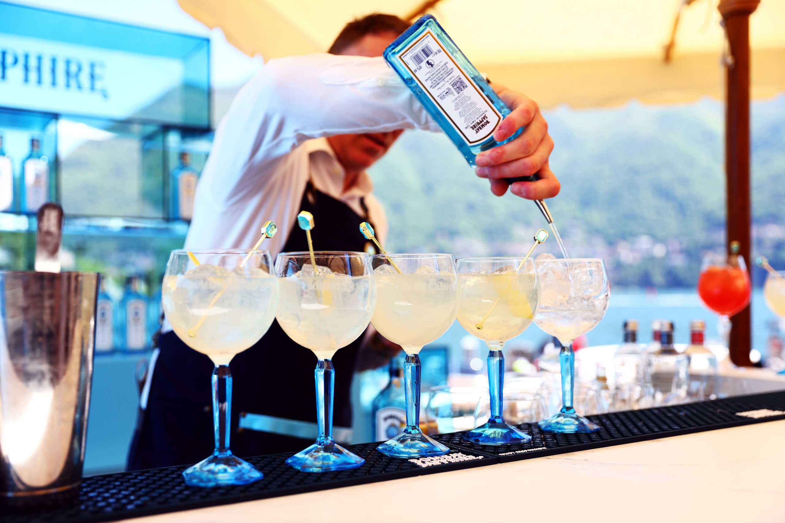 Η Βάσια Κωσταρά και το Bombay Sapphire ταξίδεψαν στο Grand Prix 2026 της E1 στη Villa d’Este-5