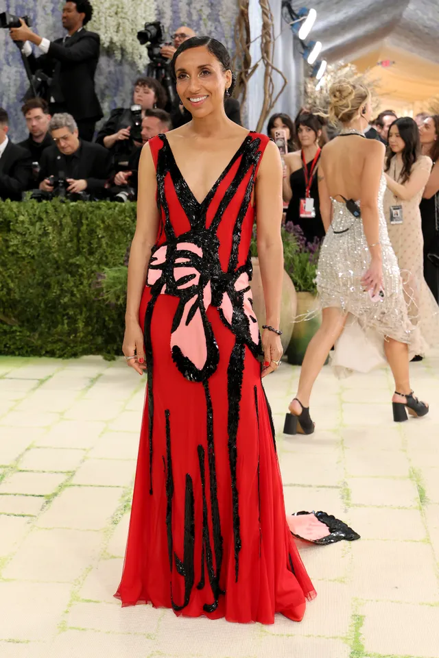 Met Gala 2026: Όλα τα looks από το κόκκινο χαλί-75