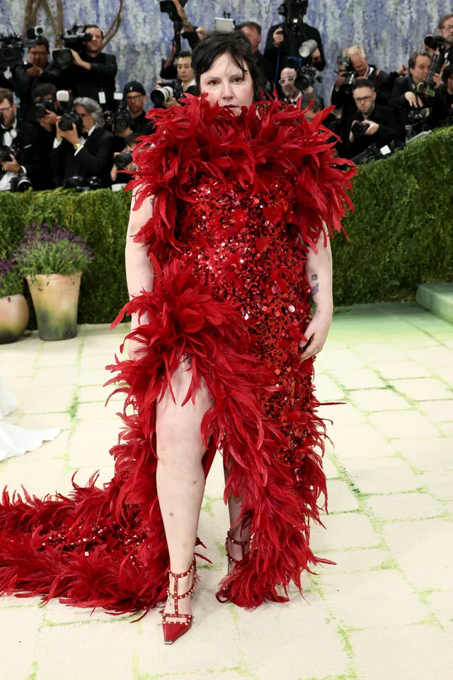 Met Gala 2026: Όλα τα looks από το κόκκινο χαλί-43