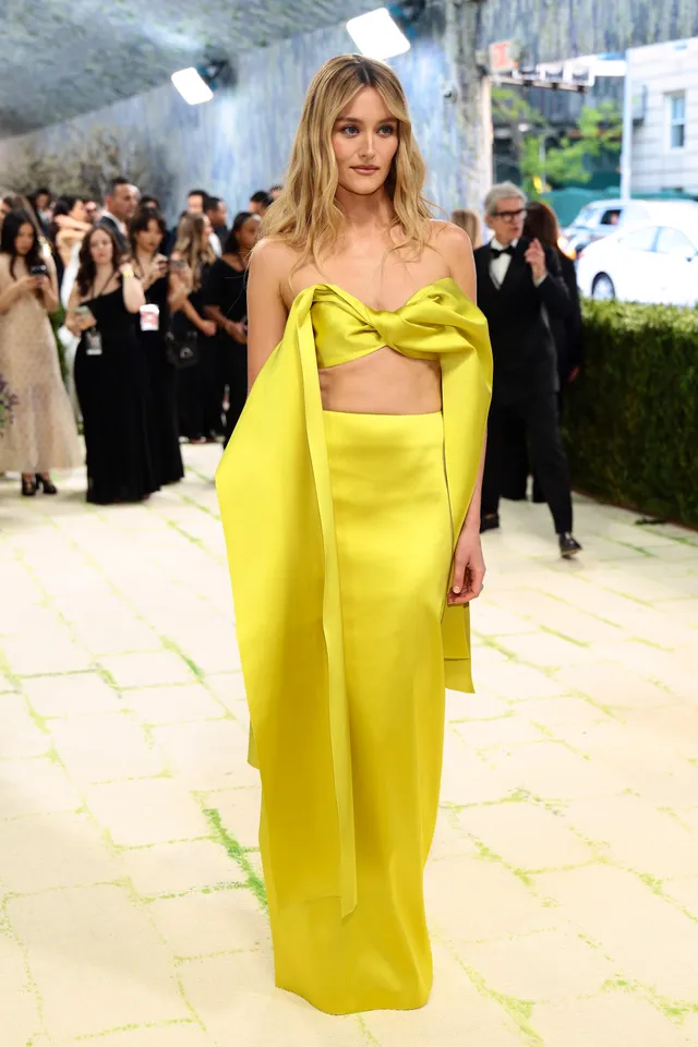 Met Gala 2026: Όλα τα looks από το κόκκινο χαλί-41