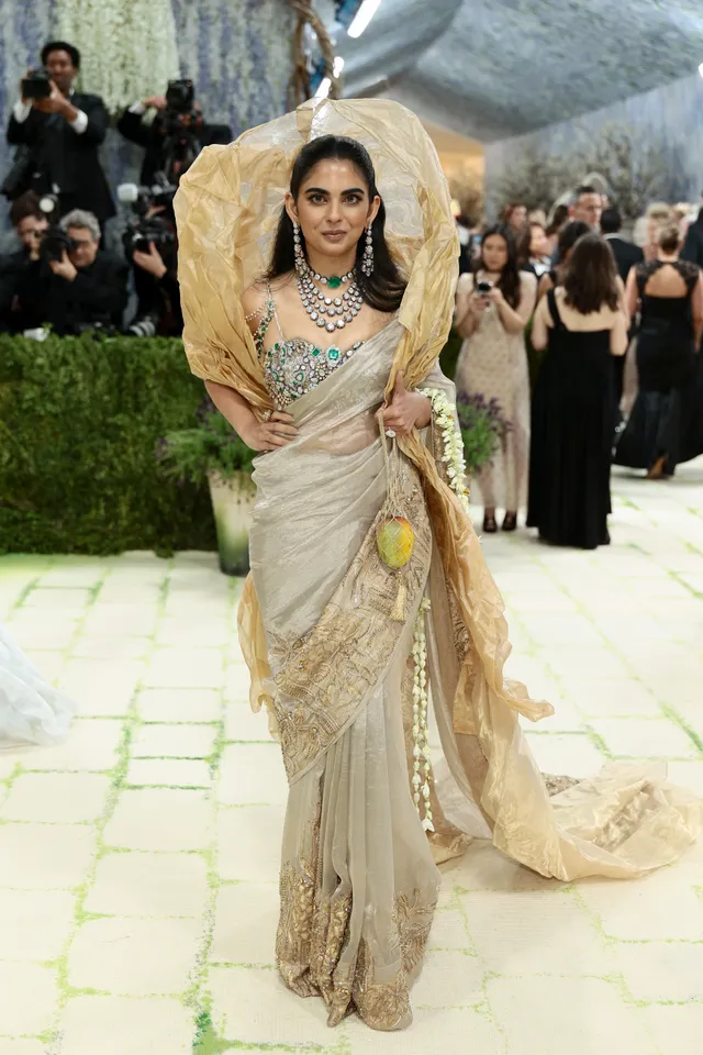 Met Gala 2026: Όλα τα looks από το κόκκινο χαλί-61